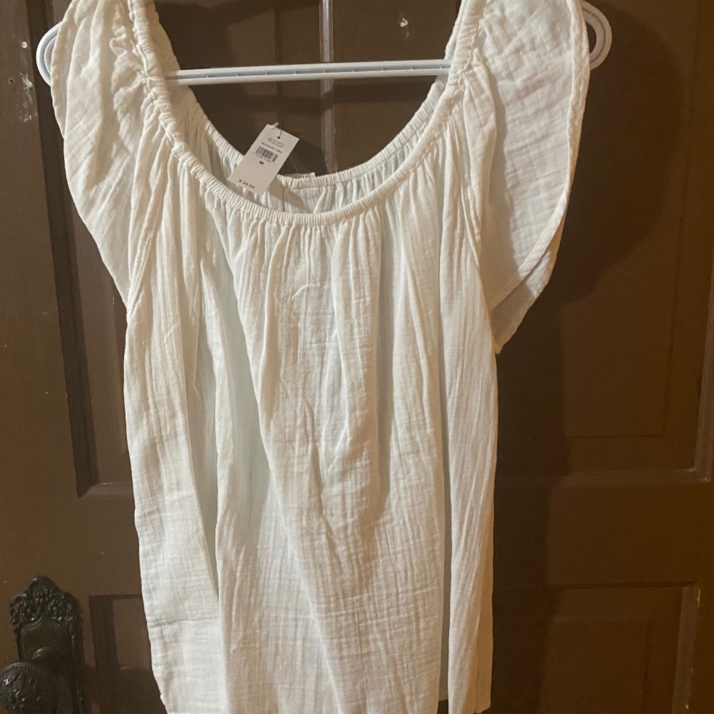 Gap top